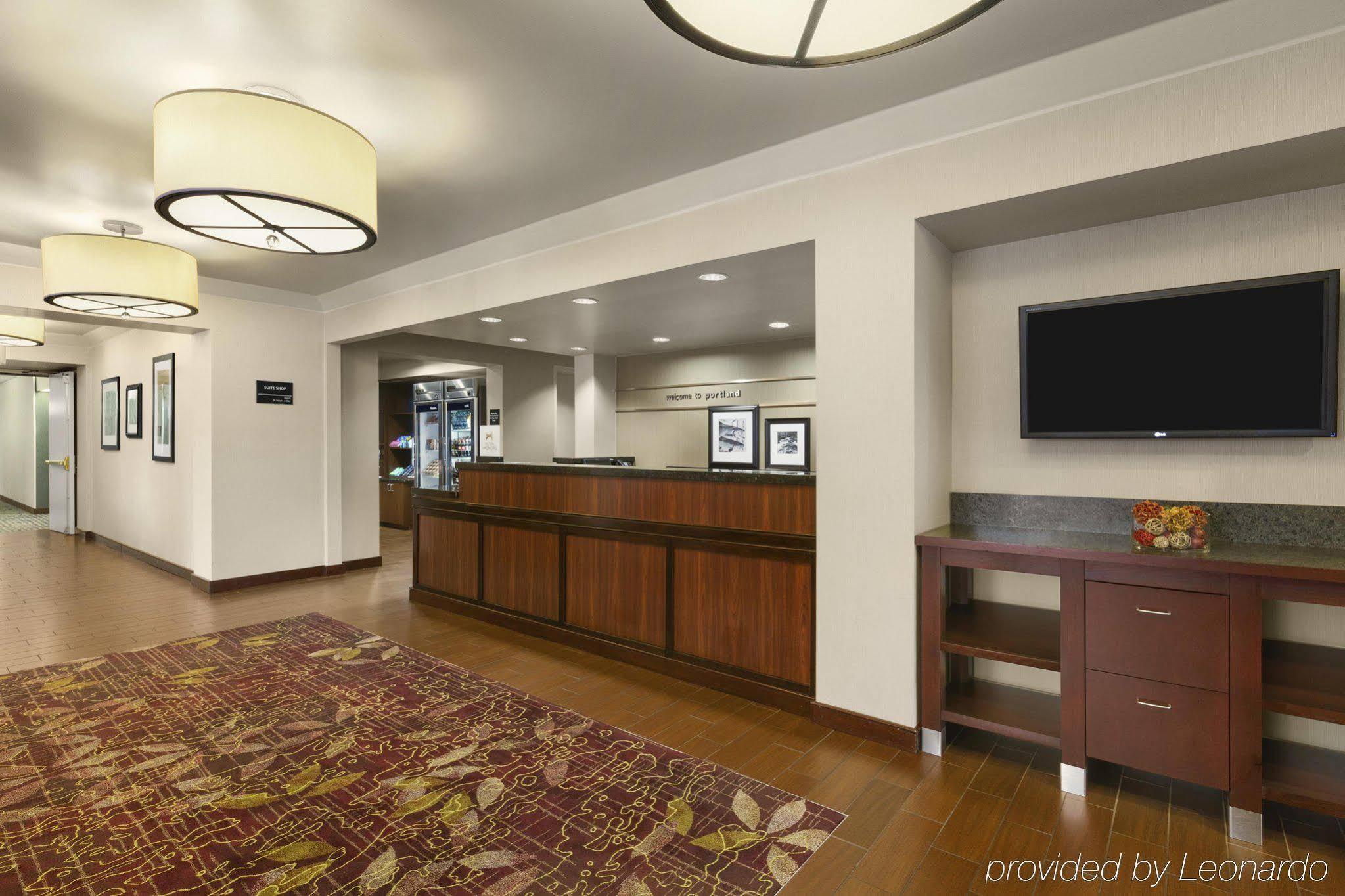 Hampton Inn Portland Airport Εξωτερικό φωτογραφία